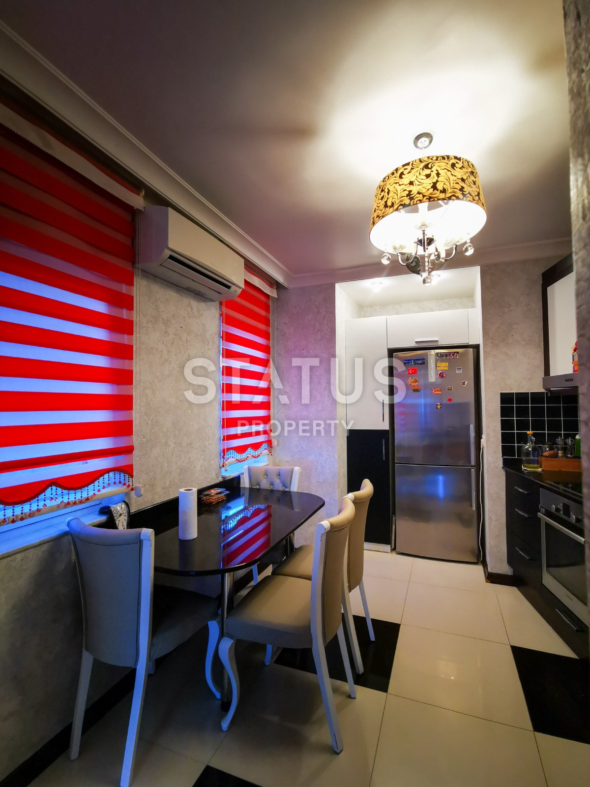 Пентхаус з шикарним видом на море в елітному комплексі вілл