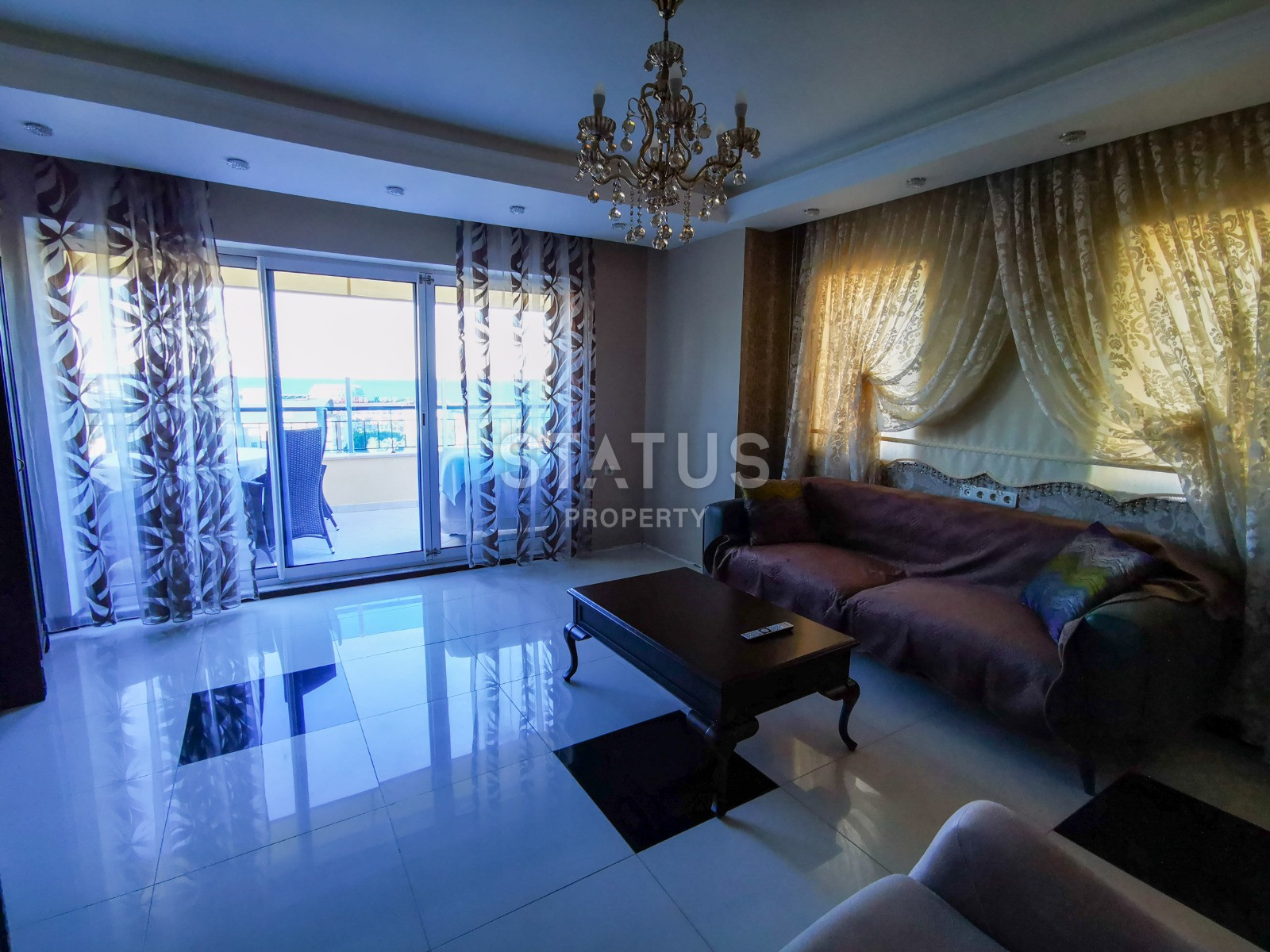 Пентхаус з шикарним видом на море в елітному комплексі вілл