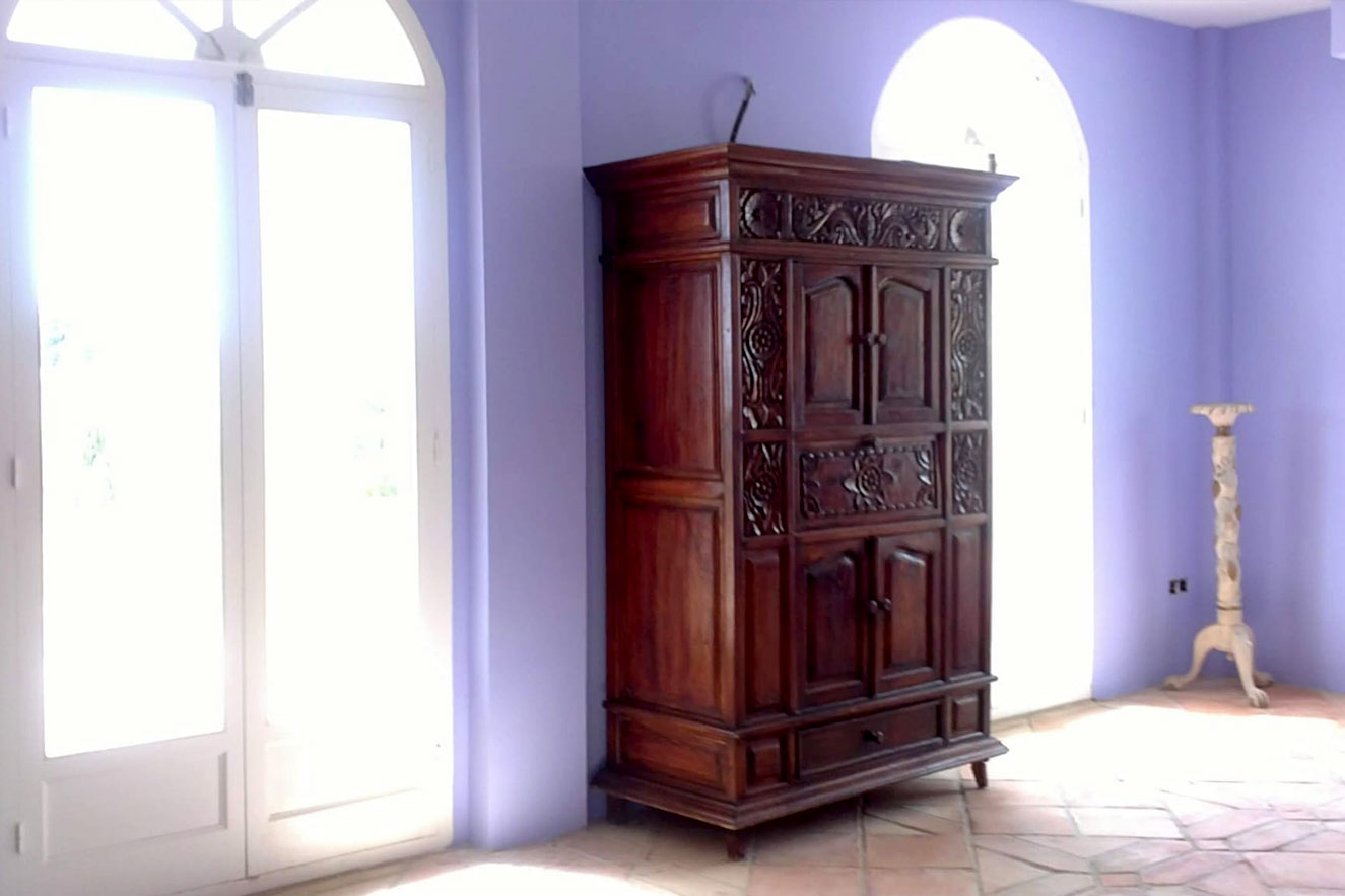 Будинок за містом Аліканте з ділянкою 0,53 га