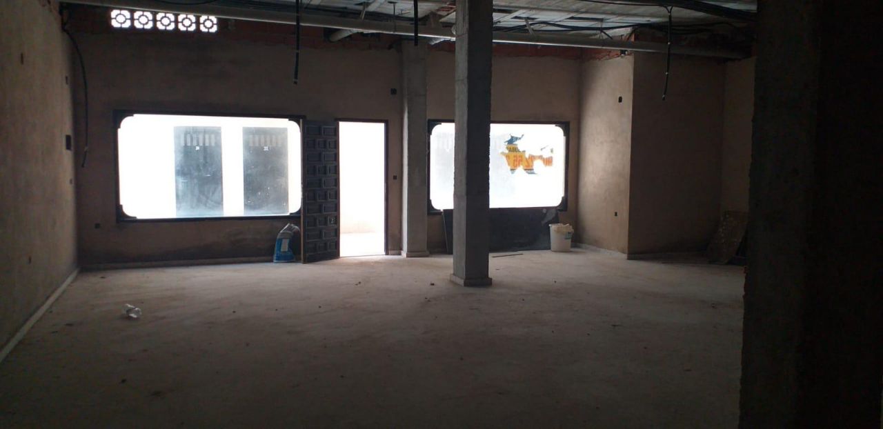 Продається приміщення в Торревьехе