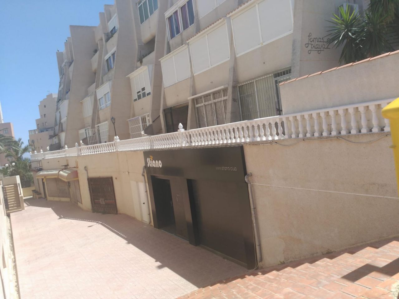 Продається приміщення в Торревьехе