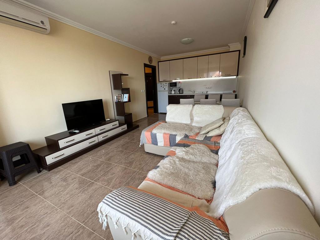 Хороша квартира в м. Святий Влас